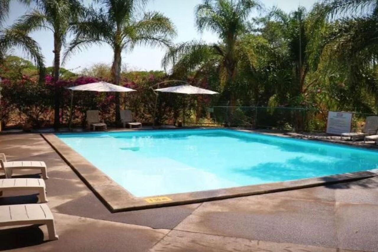 Zar Colima Hotel Buitenkant foto