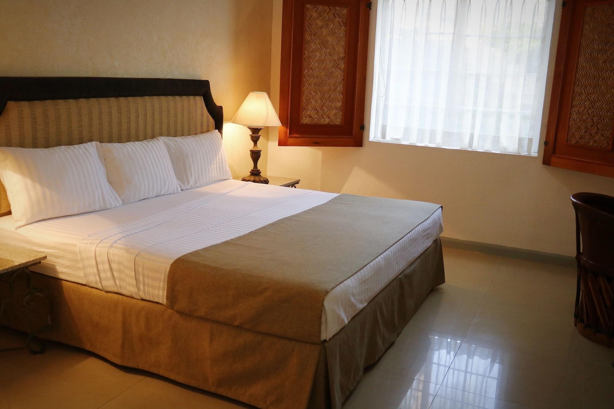 Zar Colima Hotel Buitenkant foto
