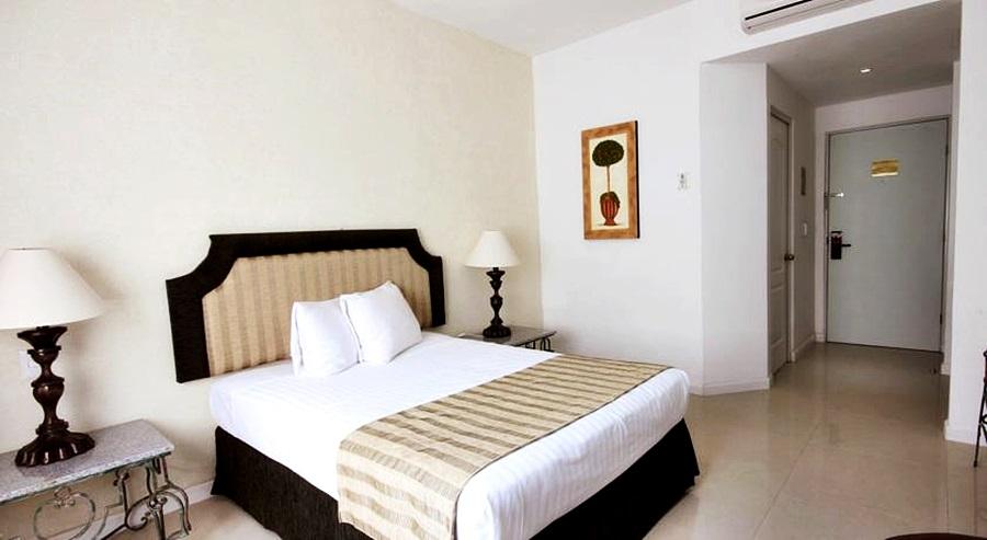 Zar Colima Hotel Buitenkant foto