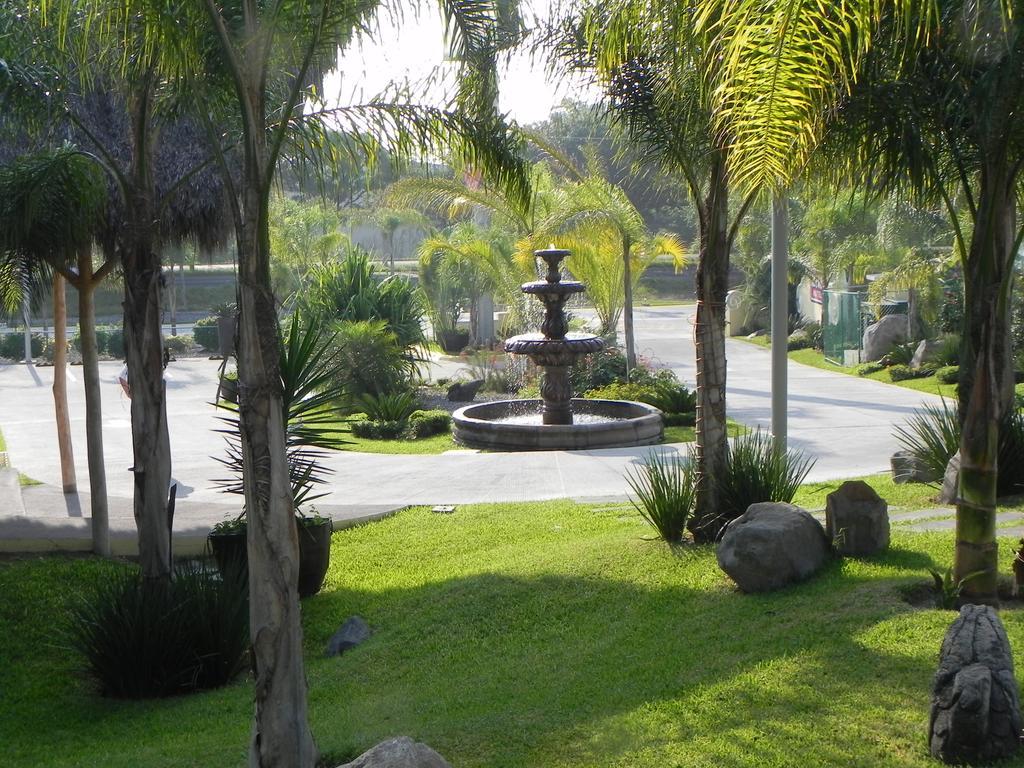 Zar Colima Hotel Buitenkant foto