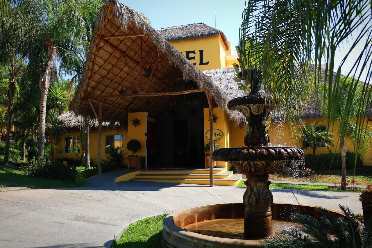 Zar Colima Hotel Buitenkant foto